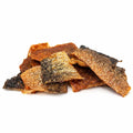 Morceaux de peau de saumon pour chien – Friandise naturelle